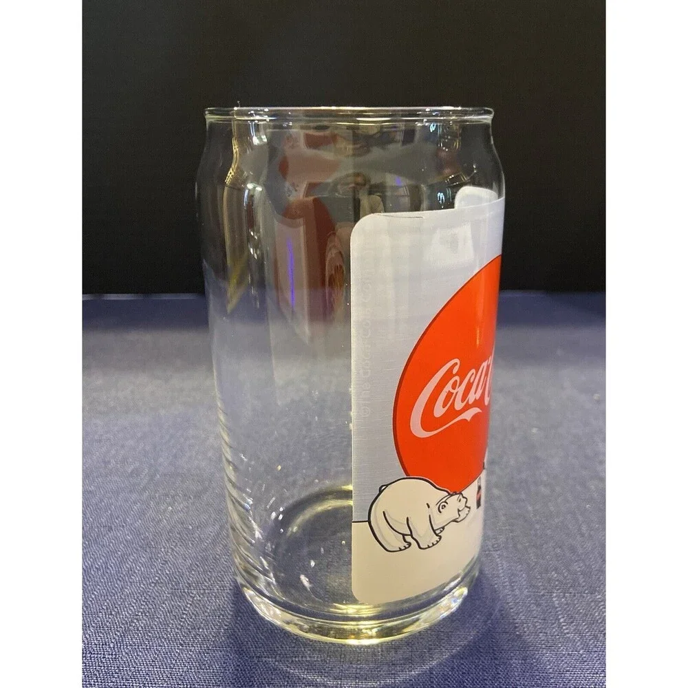Coca Cola Vintage Collectible Polar Bear Drinking Glass.